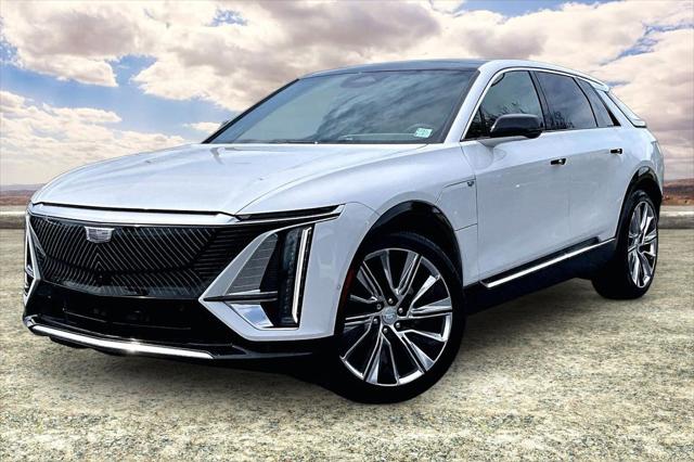 2024 Cadillac iQ Luxury w/1SE
