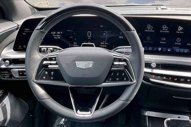 2024 Cadillac iQ Luxury w/1SE