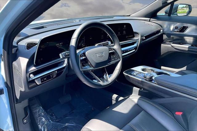 2024 Cadillac iQ Tech w/1SA