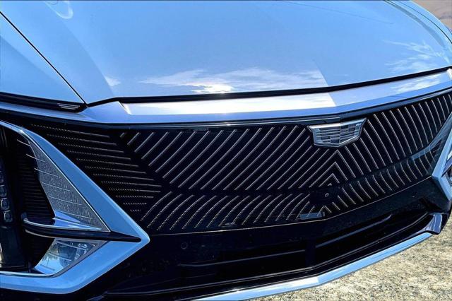 2024 Cadillac iQ Tech w/1SA