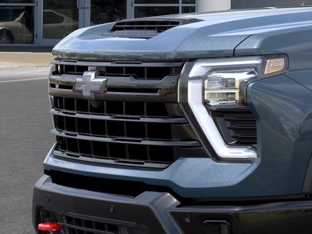 2026 Chevrolet Silverado 2500HD Crew Cab, Standard Bed, LT, 4WD