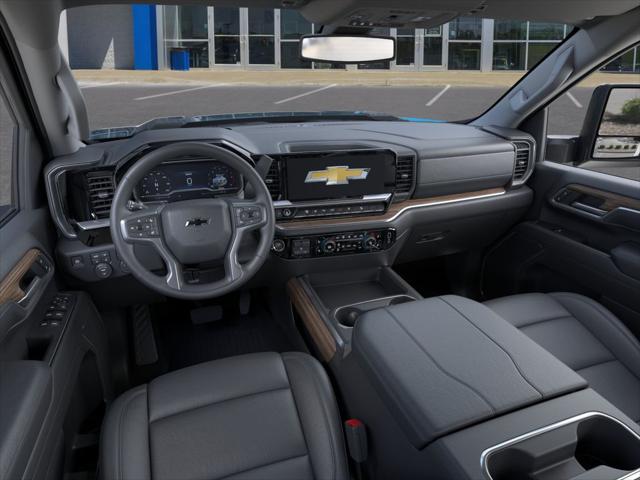 2026 Chevrolet Silverado 2500HD Crew Cab, Standard Bed, LT, 4WD
