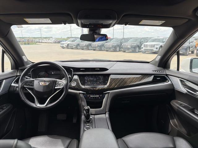 2023 Cadillac XT6 AWD Premium Luxury
