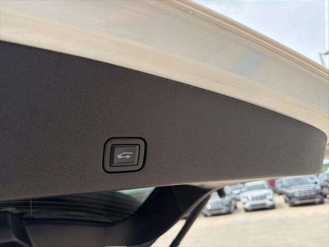 2023 Cadillac XT6 AWD Premium Luxury