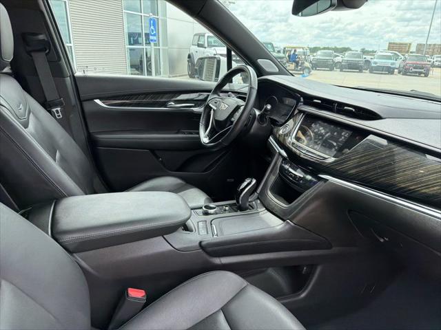 2023 Cadillac XT6 AWD Premium Luxury