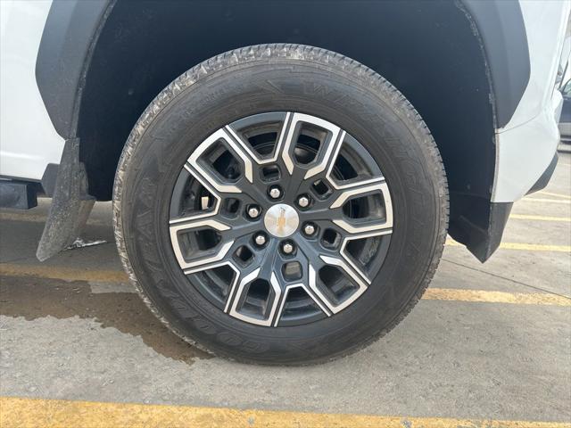 2024 Chevrolet Colorado 4WD LT