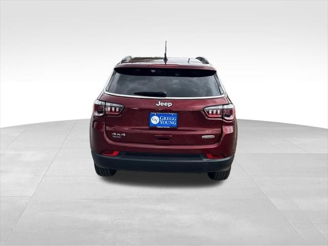 2022 Jeep Compass Latitude Lux 4x4