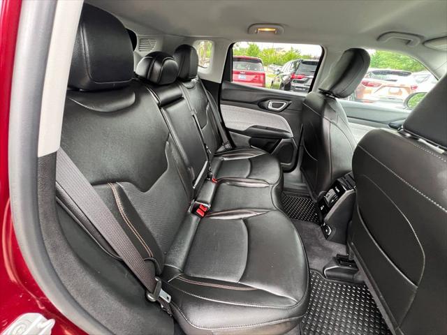 2022 Jeep Compass Latitude Lux 4x4