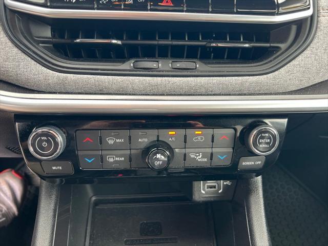 2022 Jeep Compass Latitude Lux 4x4