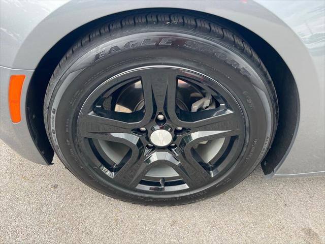 2021 Chevrolet Camaro RWD Coupe 1LT