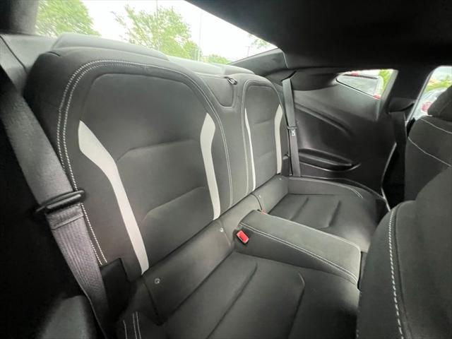 2021 Chevrolet Camaro RWD Coupe 1LT