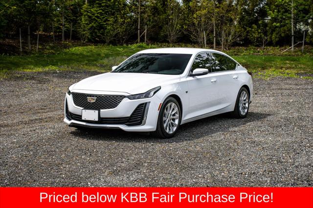 2022 Cadillac CT5 Luxury for sale in Commack, NY