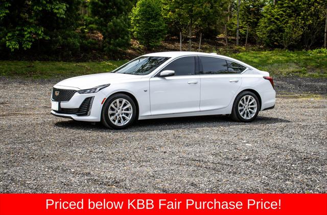 2022 Cadillac CT5 Luxury