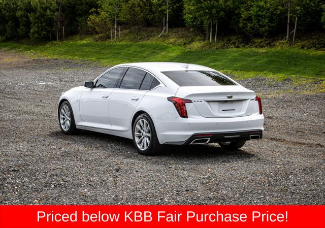 2022 Cadillac CT5 Luxury