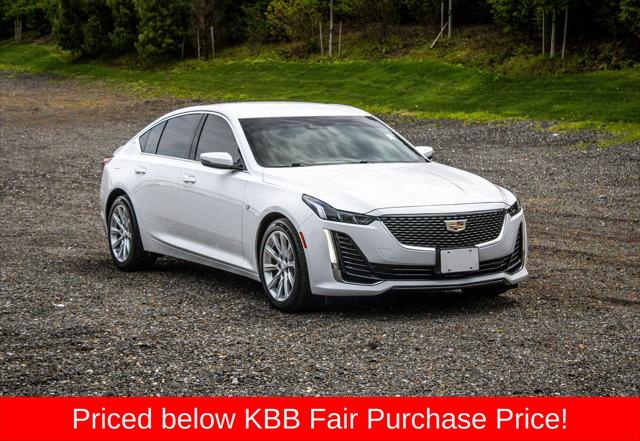 2022 Cadillac CT5 Luxury