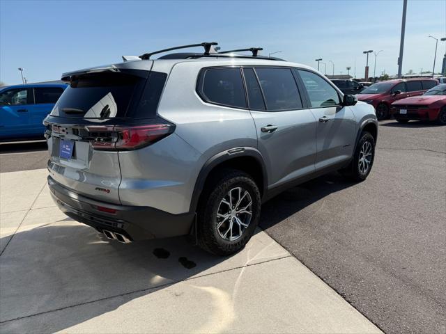 2025 GMC Acadia AWD AT4