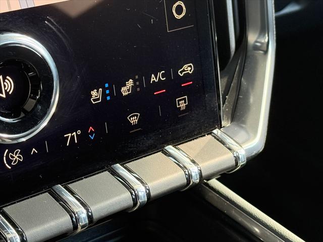 2025 GMC Acadia AWD AT4