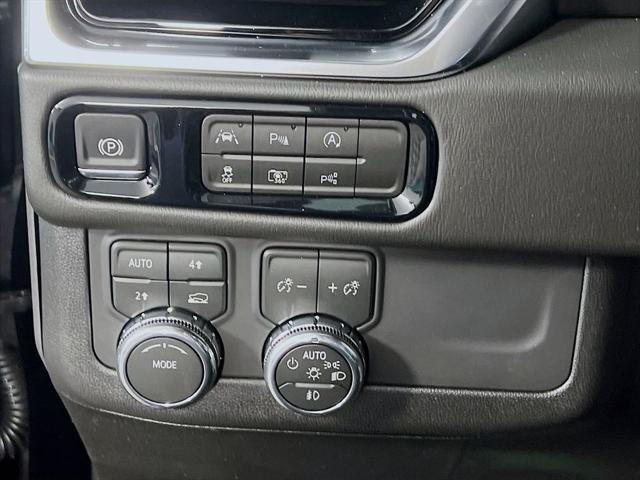 2026 GMC Yukon 4WD Denali