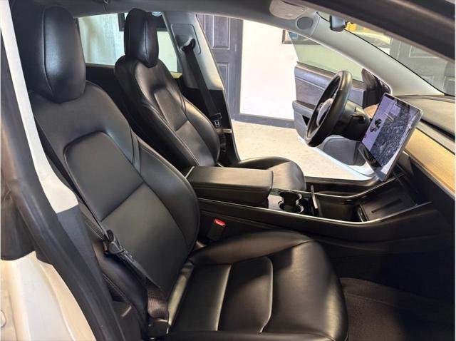 2019 Tesla Model 3 Unknown