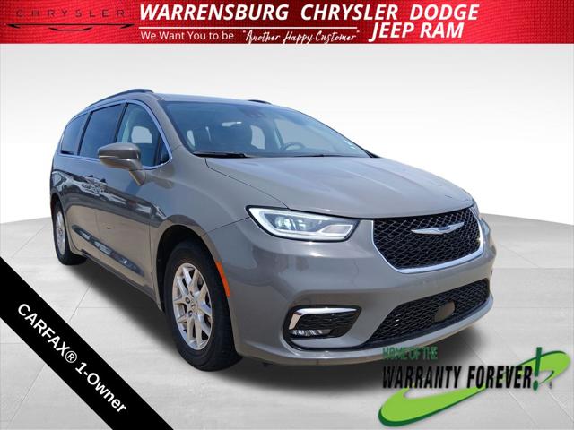 2022 Chrysler Pacifica Touring L for sale in Warrensburg, MO