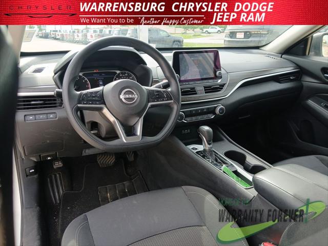 2025 Nissan Altima SV FWD