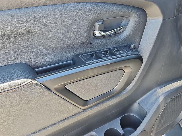 2024 Nissan Titan Crew Cab PRO-4X 4x4