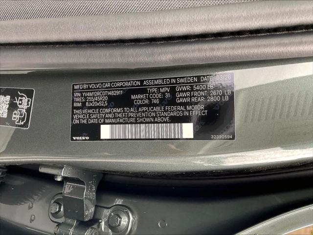 2026 Volvo XC60 B5 Plus