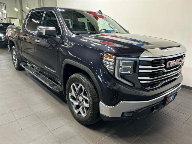 2023 GMC Sierra 1500 4WD Crew Cab Short Box SLT