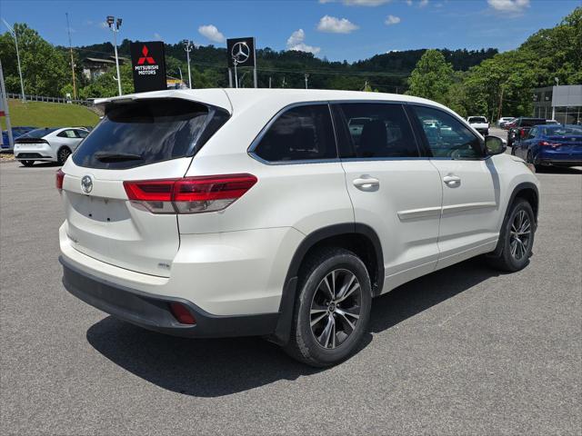 2018 Toyota Highlander LE