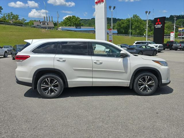 2018 Toyota Highlander LE