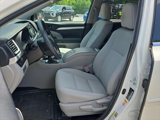 2018 Toyota Highlander LE