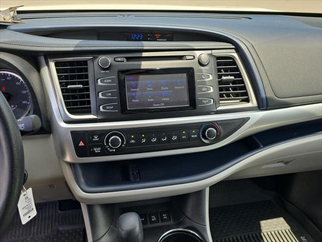 2018 Toyota Highlander LE