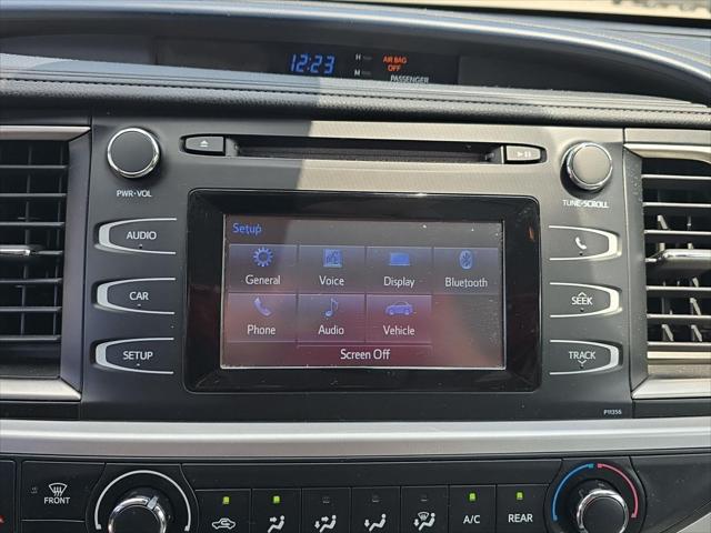 2018 Toyota Highlander LE