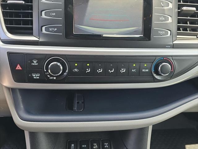 2018 Toyota Highlander LE