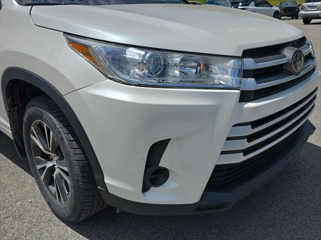 2018 Toyota Highlander LE