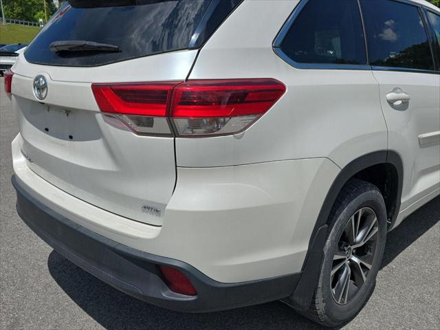 2018 Toyota Highlander LE