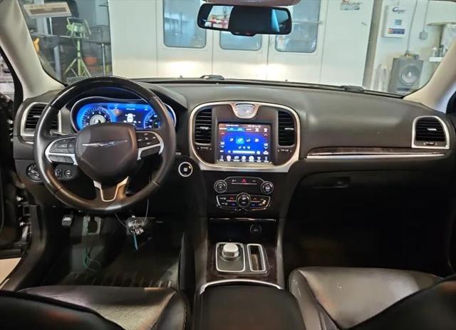 2016 Chrysler 300 AWD