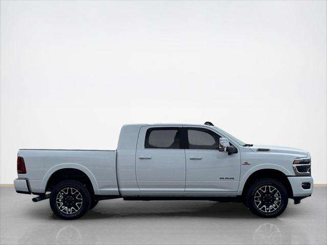 2025 Ram 3500 LimitedLimited Longhorn Mega Cab 4x4 6'4" Box