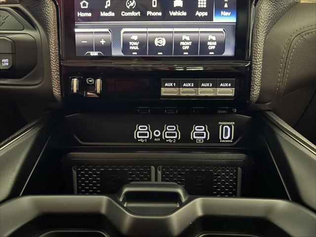 2025 Ram 3500 LimitedLimited Longhorn Mega Cab 4x4 6'4" Box