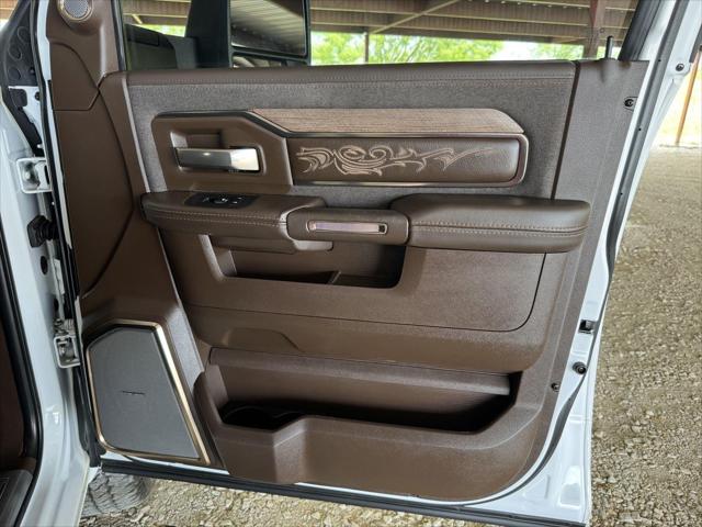 2025 Ram 3500 LimitedLimited Longhorn Mega Cab 4x4 6'4" Box