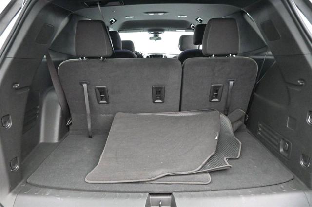2023 Chevrolet Traverse FWD LT Cloth