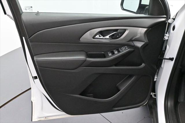 2023 Chevrolet Traverse FWD LT Cloth