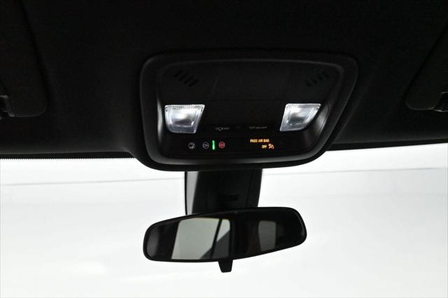 2023 Chevrolet Traverse FWD LT Cloth