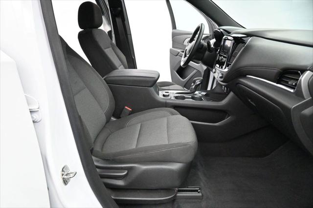 2023 Chevrolet Traverse FWD LT Cloth
