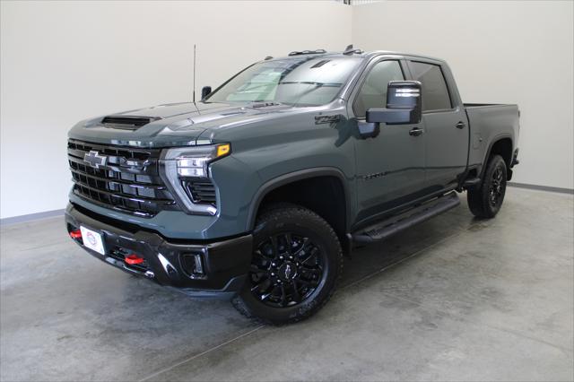 2026 Chevrolet Silverado 3500HD Crew Cab, Standard Bed, LT, 4WD
