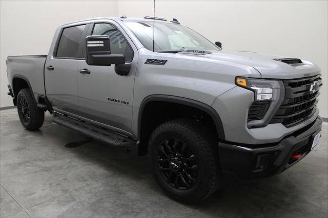 2026 Chevrolet Silverado 3500HD Crew Cab, Standard Bed, LT, 4WD