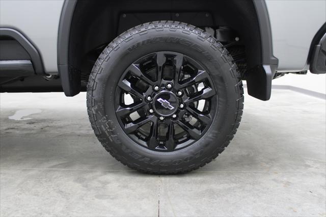 2026 Chevrolet Silverado 3500HD Crew Cab, Standard Bed, LT, 4WD