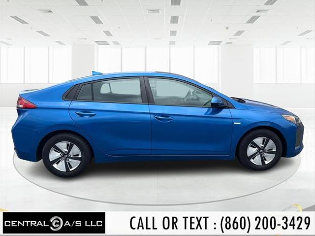 2018 Hyundai IONIQ Hybrid Blue