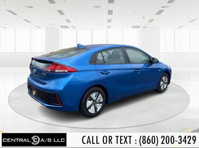 2018 Hyundai IONIQ Hybrid Blue
