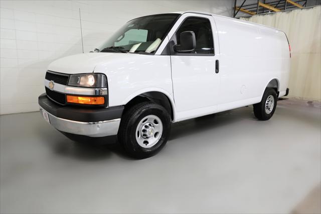2026 Chevrolet Express Cargo Van 2500 Regular Wheelbase, WT, RWD